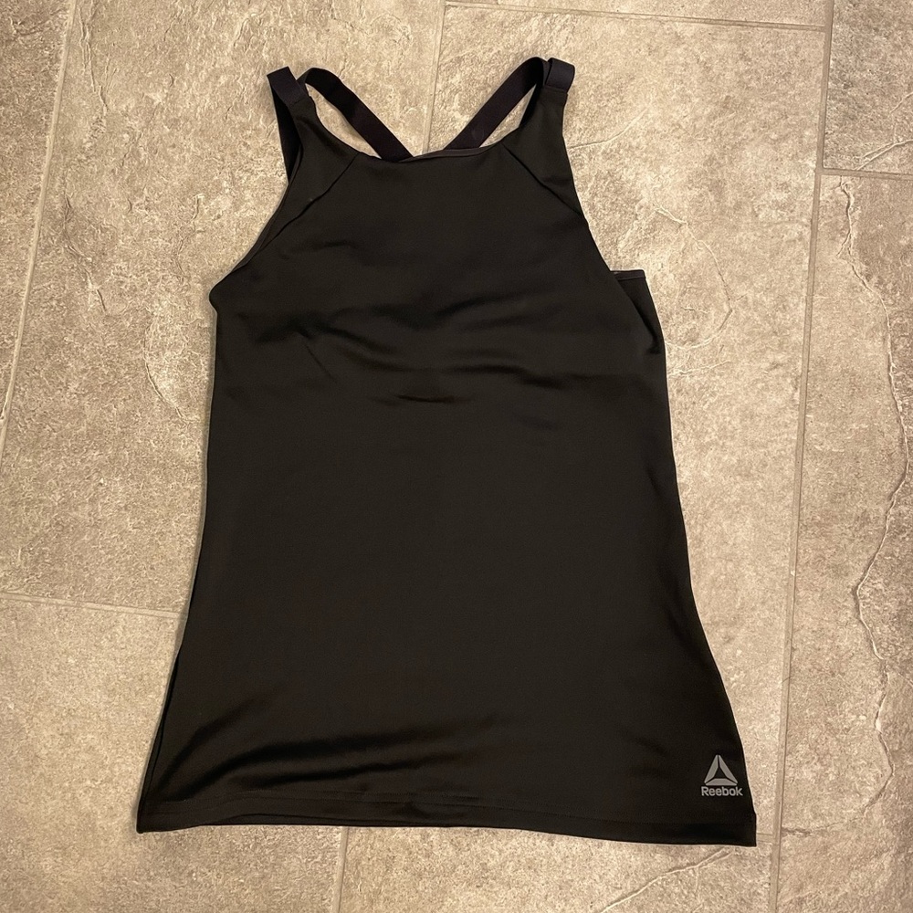 Black Reebok top - Picture 2 of 4